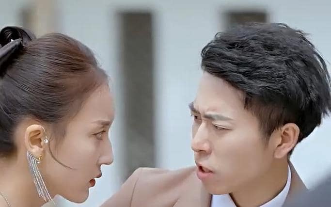 离婚后，陆总他后悔了封面
